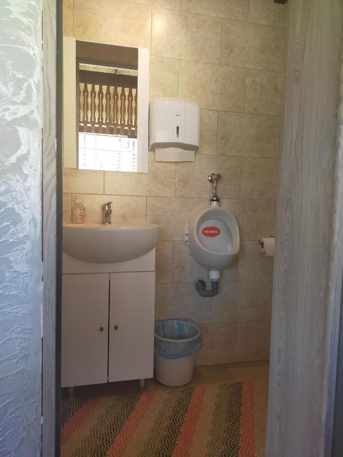 Casa Luna Gura Humorului Esterno foto
